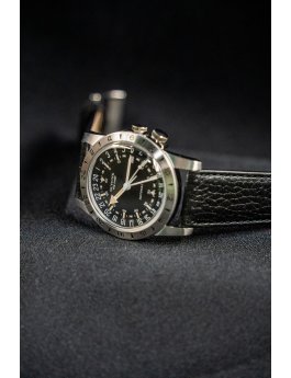 Glycine GL0465 - Airman Vintage The Chief GMT 40