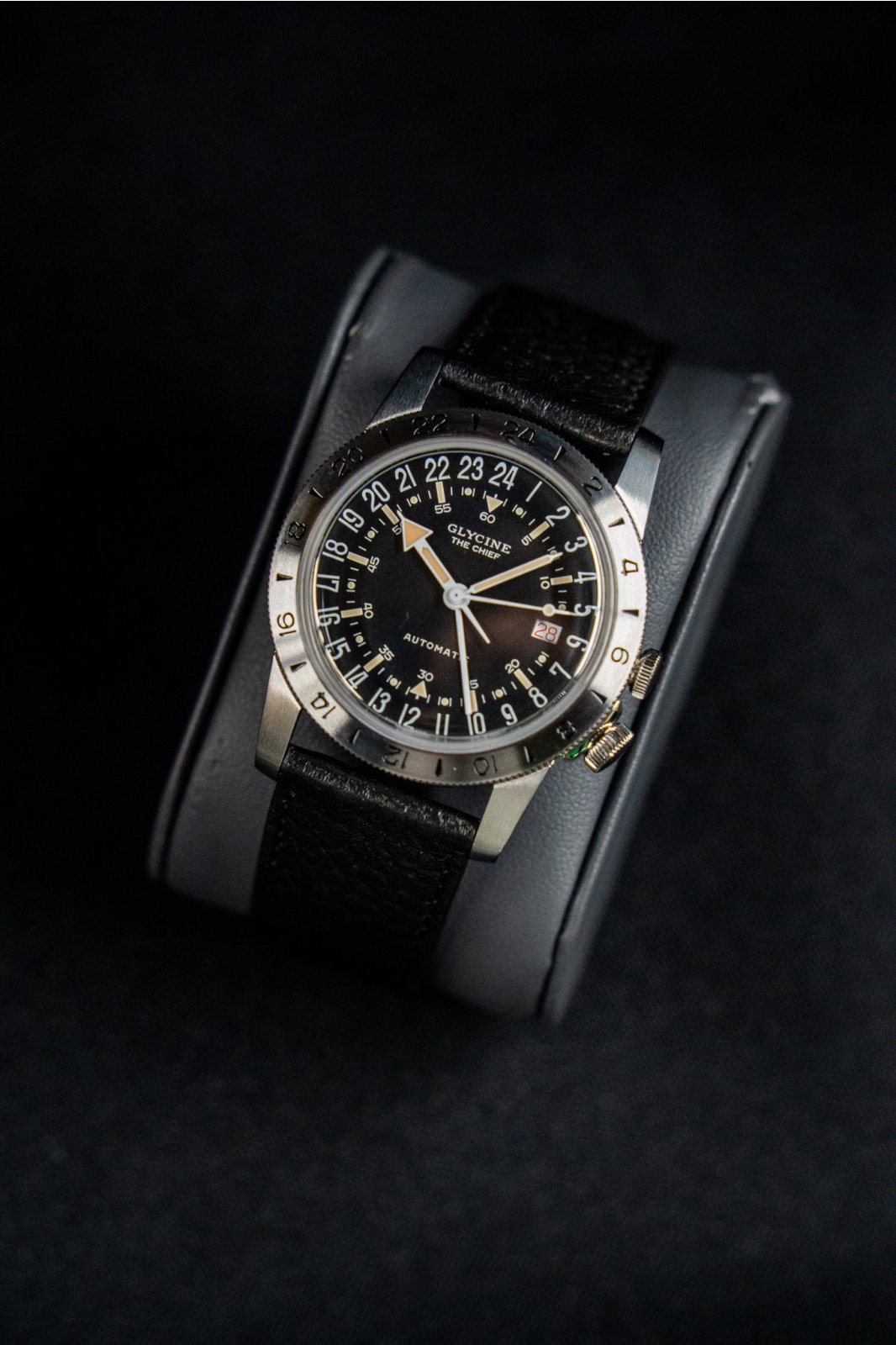 Glycine GL0465 - Airman Vintage The Chief GMT 40