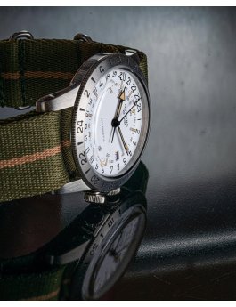 Glycine GL0473 Airman Vintage The Chief GMT 40